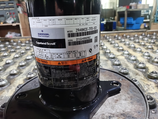 공조 코플랜드 밀봉한 스크롤 압축기 15HP 폐쇄 피스톤 타입 ZB114KQE-TFD-550